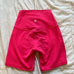 Lululemon 6” align shorts lip gloss